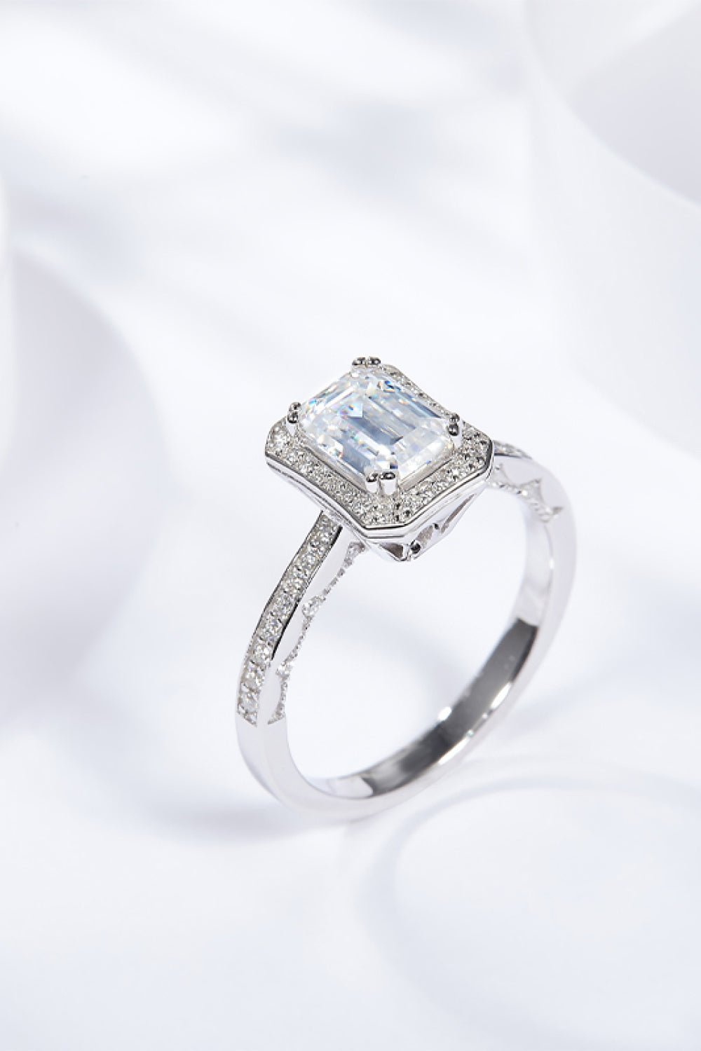 1 Carat Moissanite 925 Sterling Silver Halo Ring - Marie Lashaays