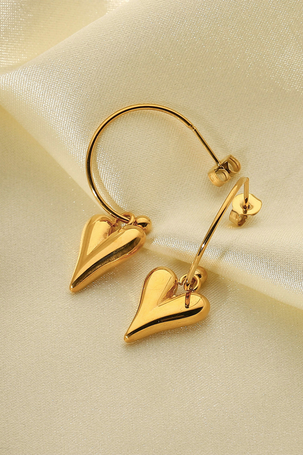 Heart Dangle Earrings - Marie Lashaays 