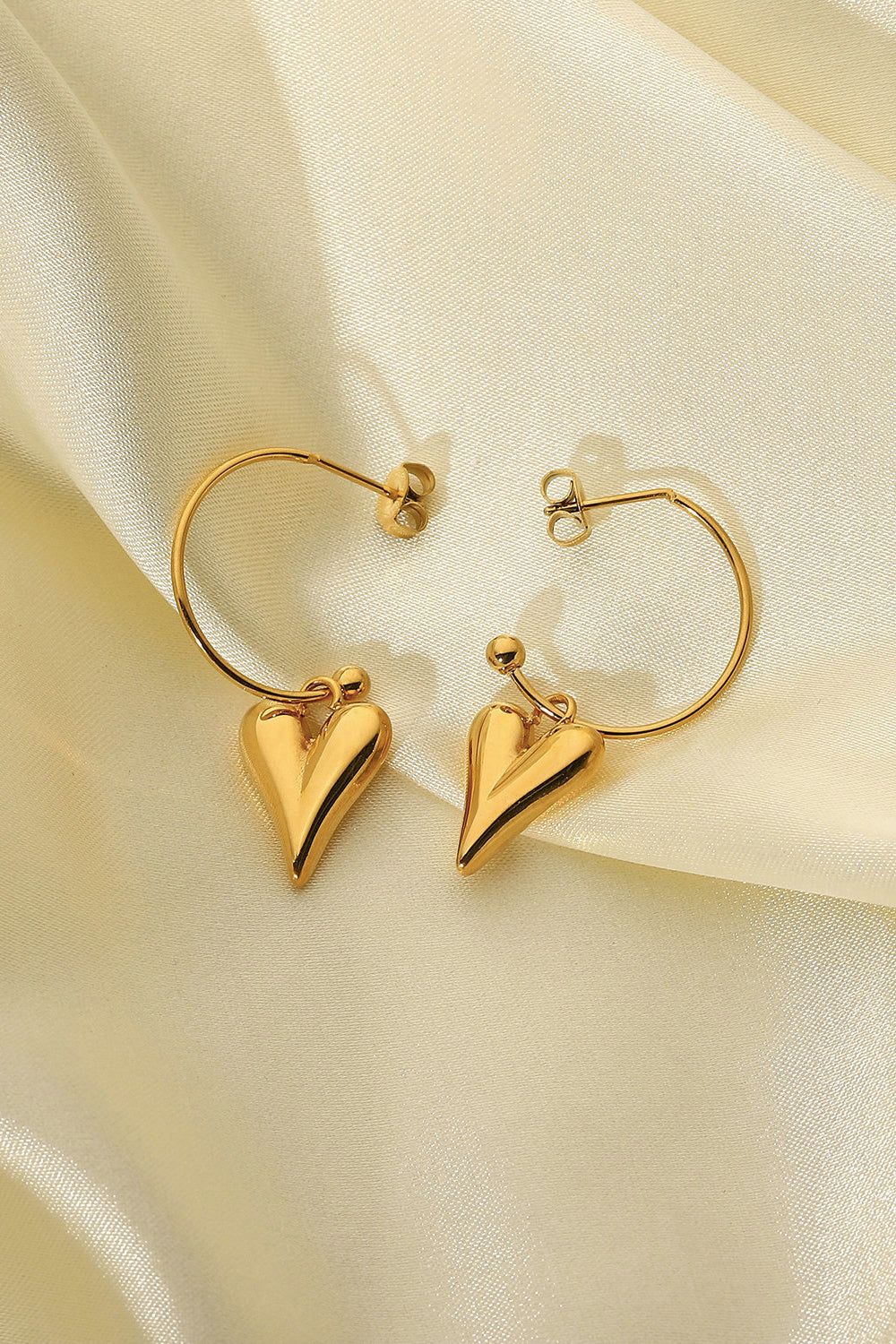 Heart Dangle Earrings - Marie Lashaays 