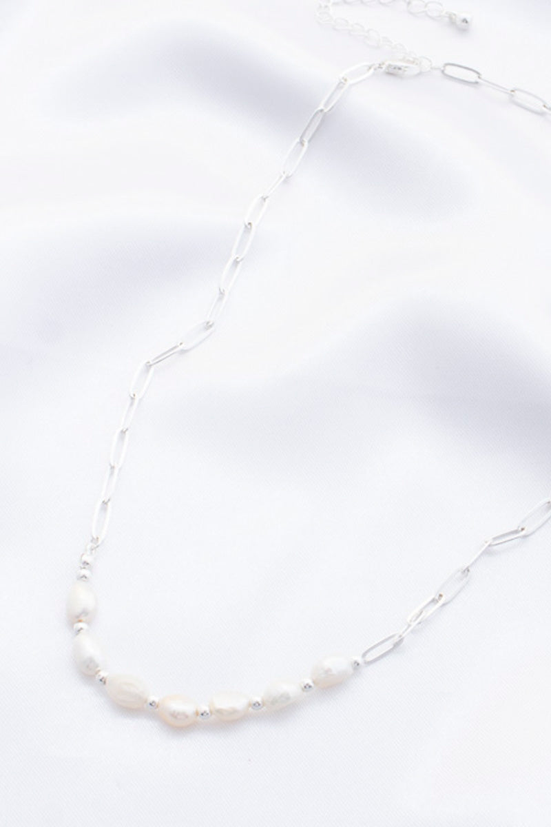 Pearl Oval Link Necklace - Marie Lashaays 