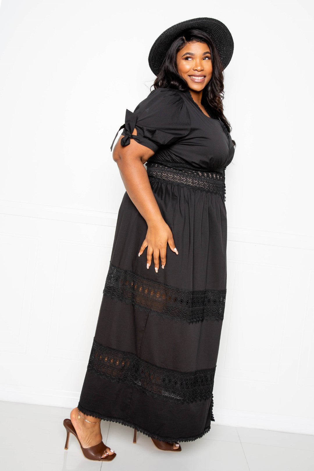 Puff Sleeve Maxi Dress With Lace Insert - Marie Lashaays 