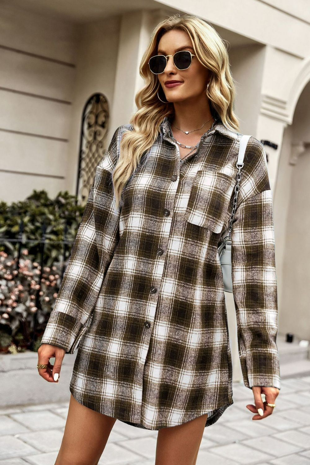 Plaid Curved Hem Longline Shirt Jacket