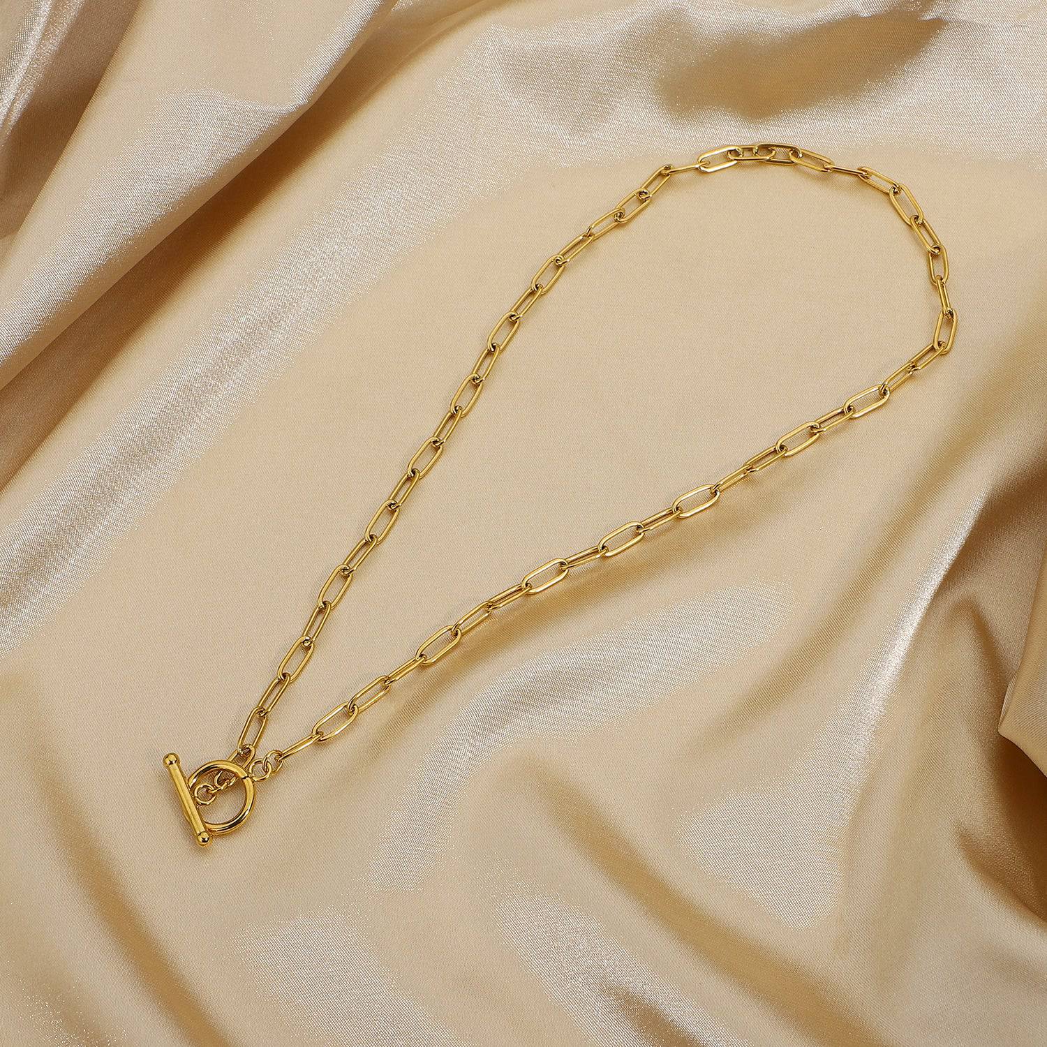 Gold  Necklace - Marie Lashaays 